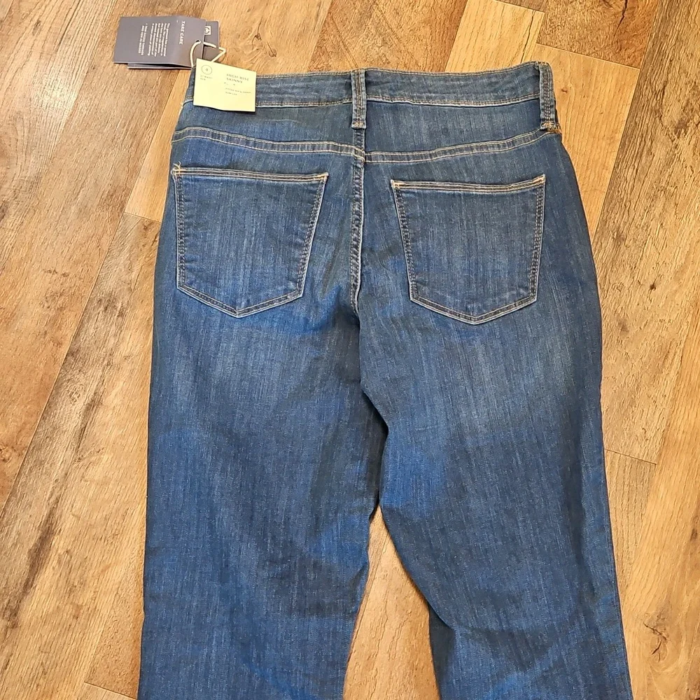 👖UNIVERSAL THREAD HIGH RISE SKINNY JEANS